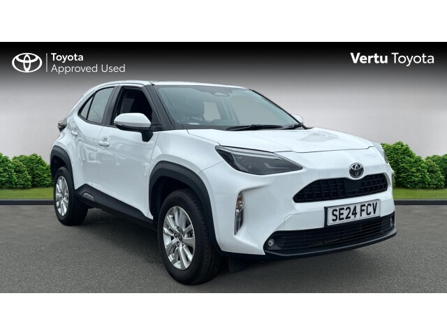 Main listing image - Toyota Yaris Cross