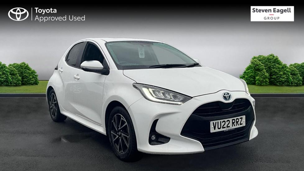 Main listing image - Toyota Yaris