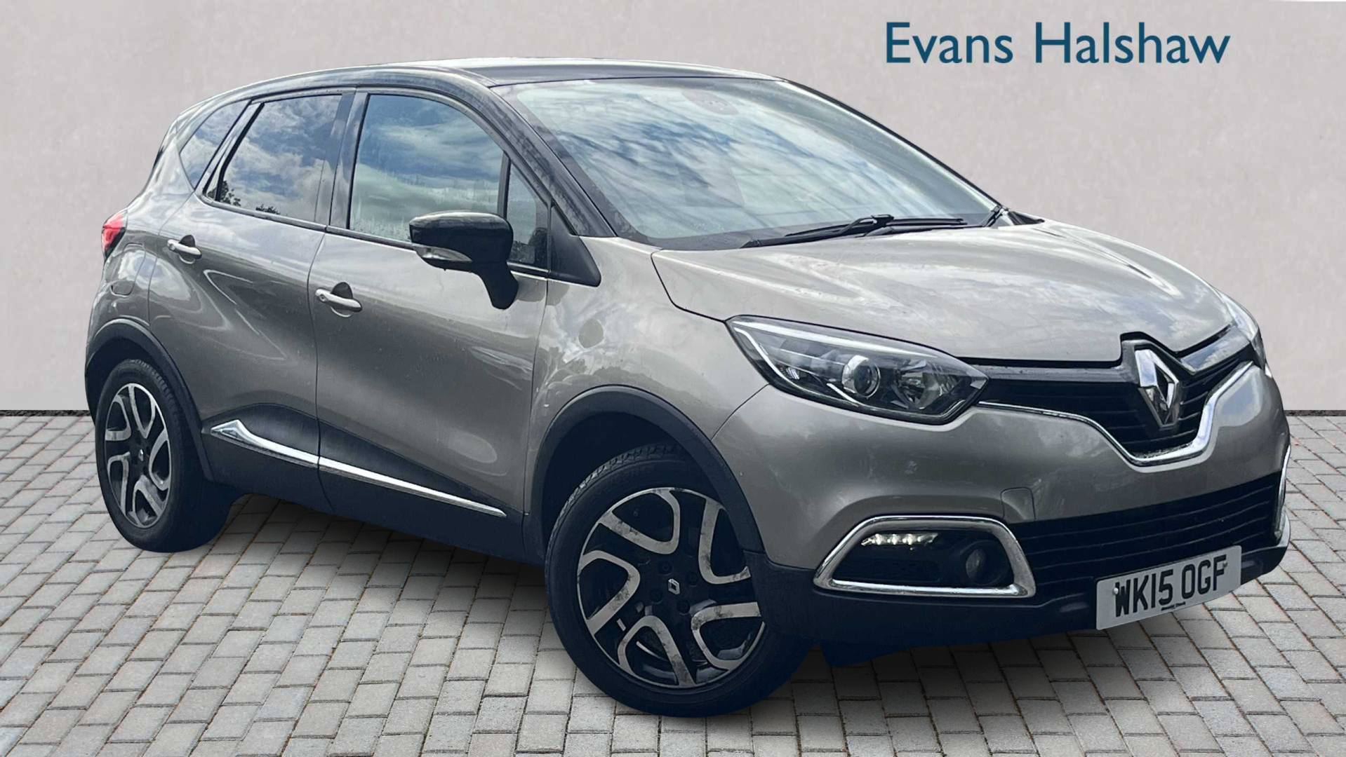 Main listing image - Renault Captur