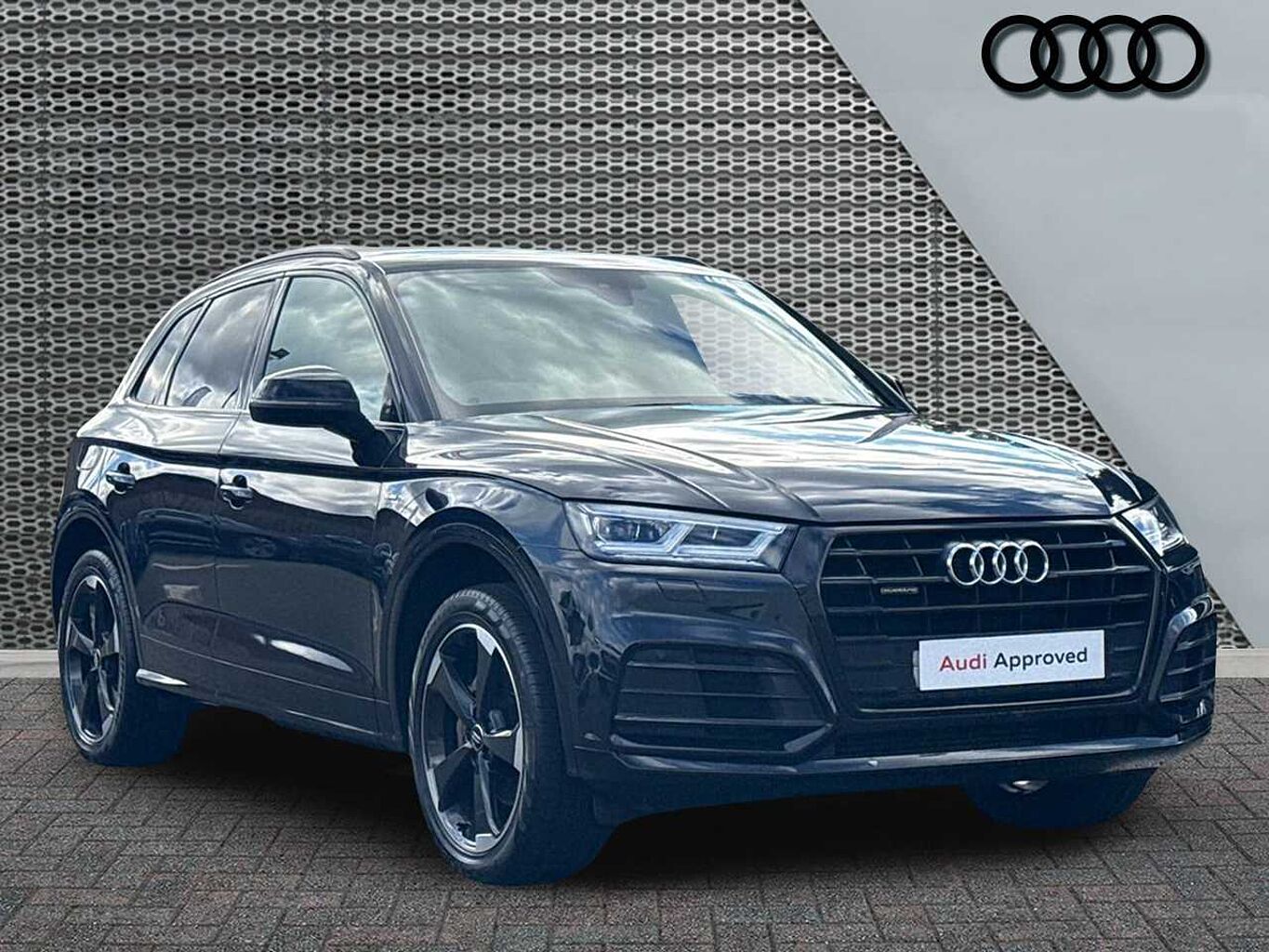 Main listing image - Audi Q5