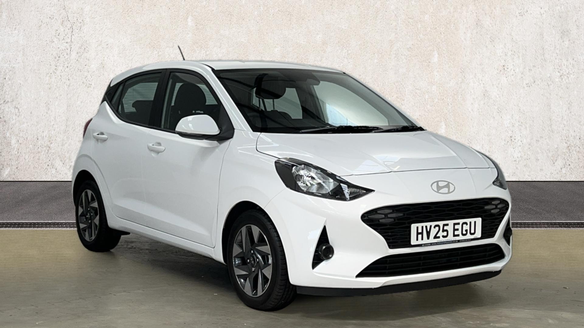 Main listing image - Hyundai i10