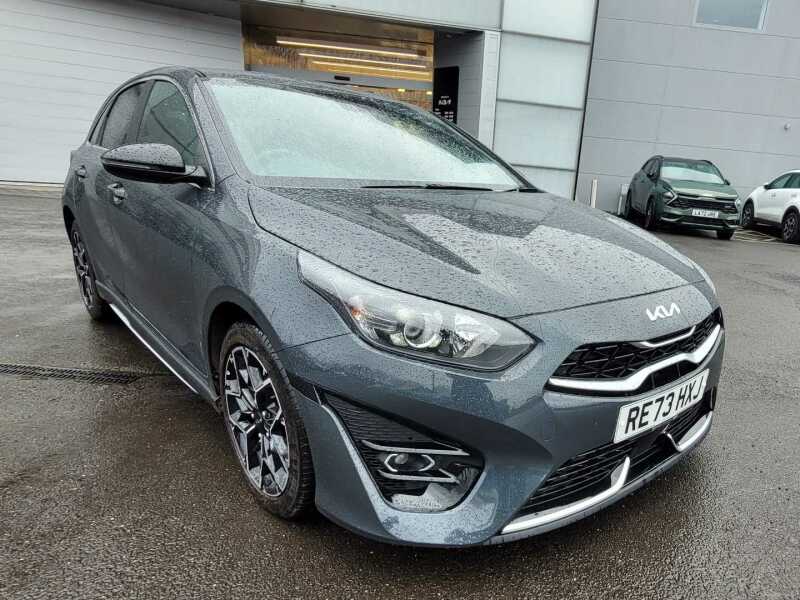 Main listing image - Kia Ceed