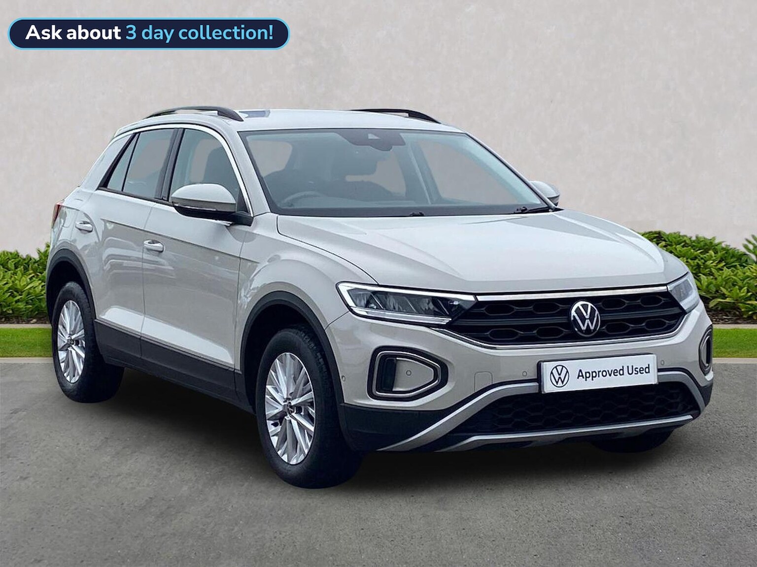 Main listing image - Volkswagen T-Roc