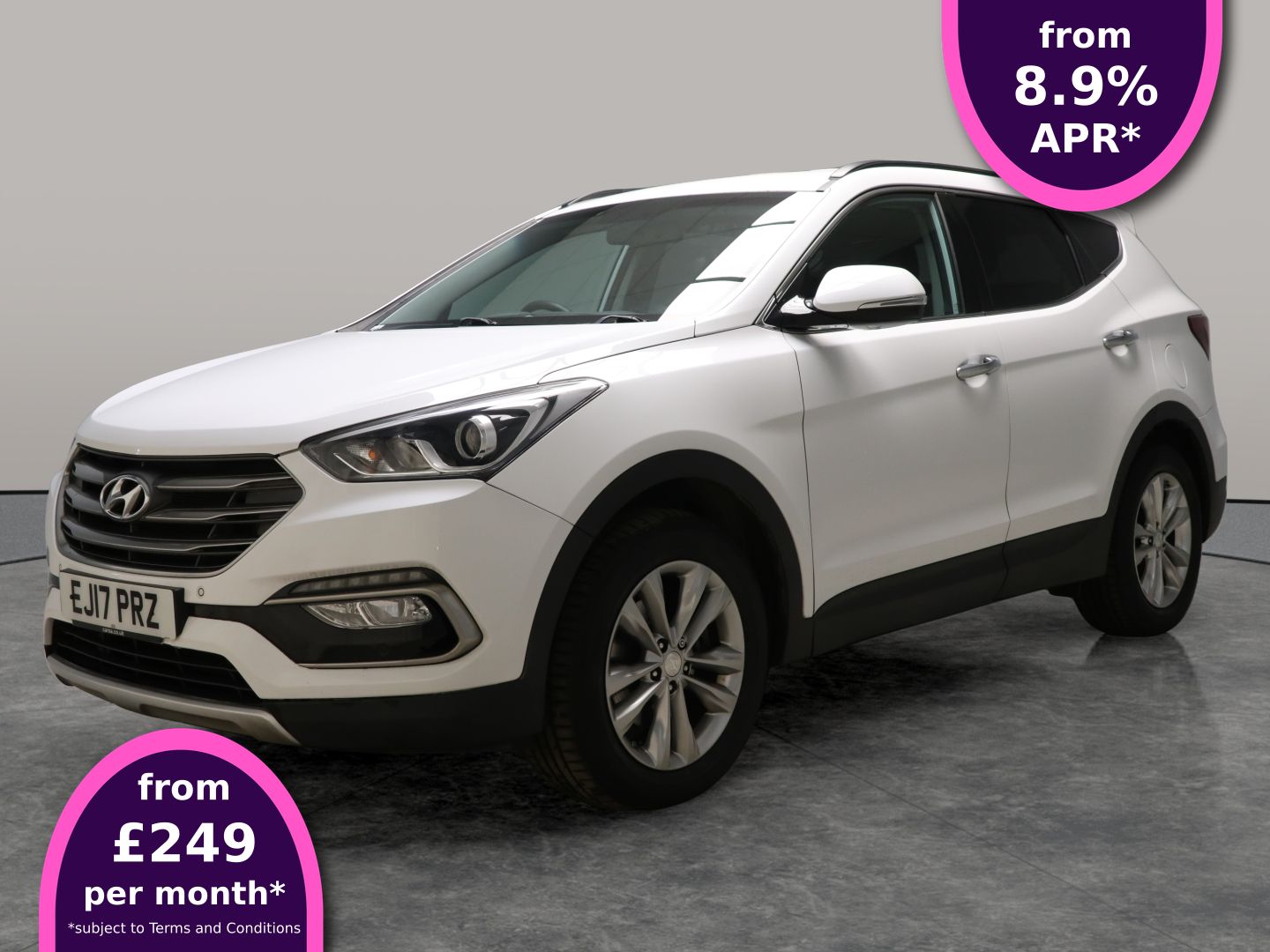 Main listing image - Hyundai Santa Fe