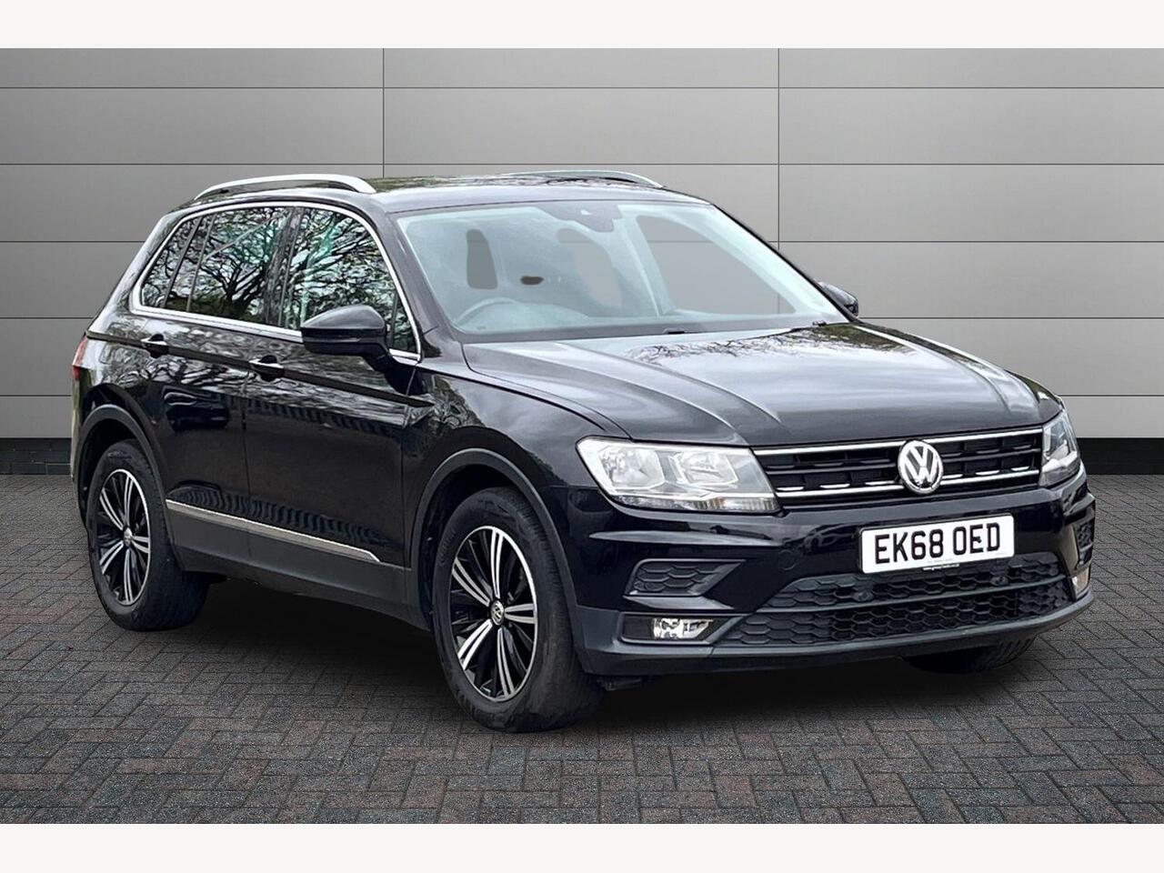 Main listing image - Volkswagen Tiguan
