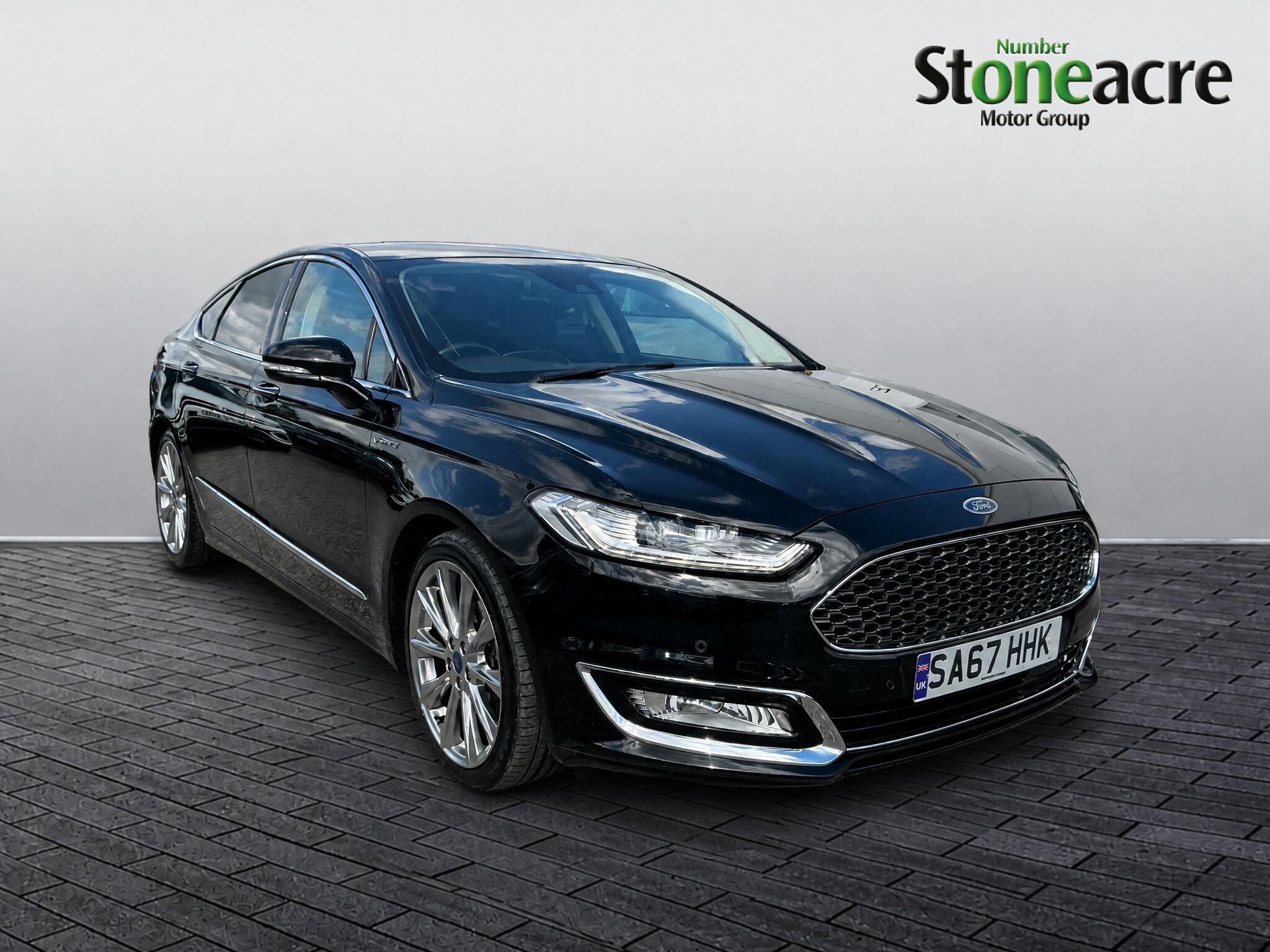 Main listing image - Ford Mondeo Vignale