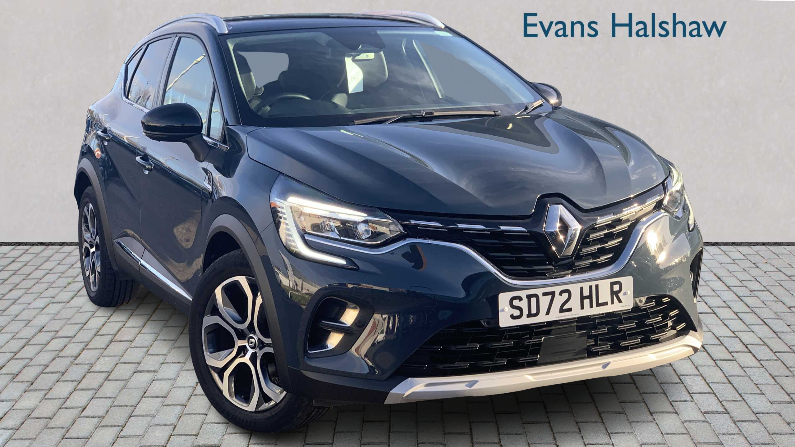 Main listing image - Renault Captur