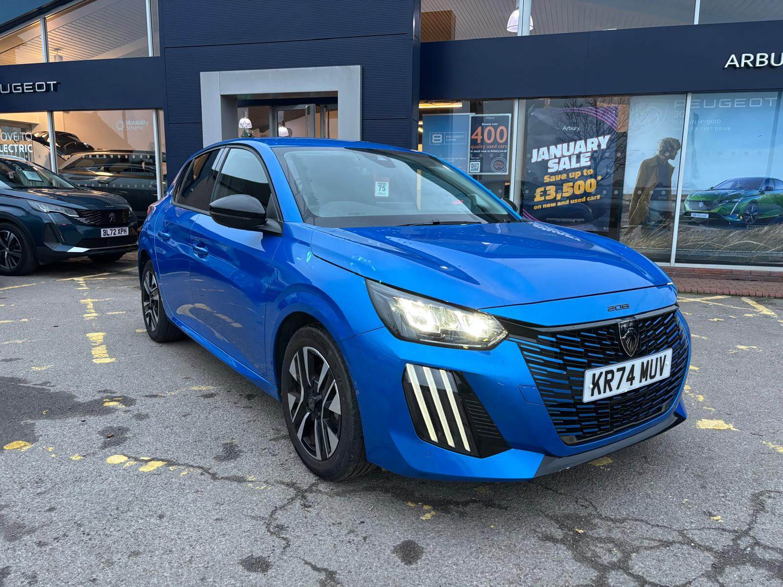 Main listing image - Peugeot 208