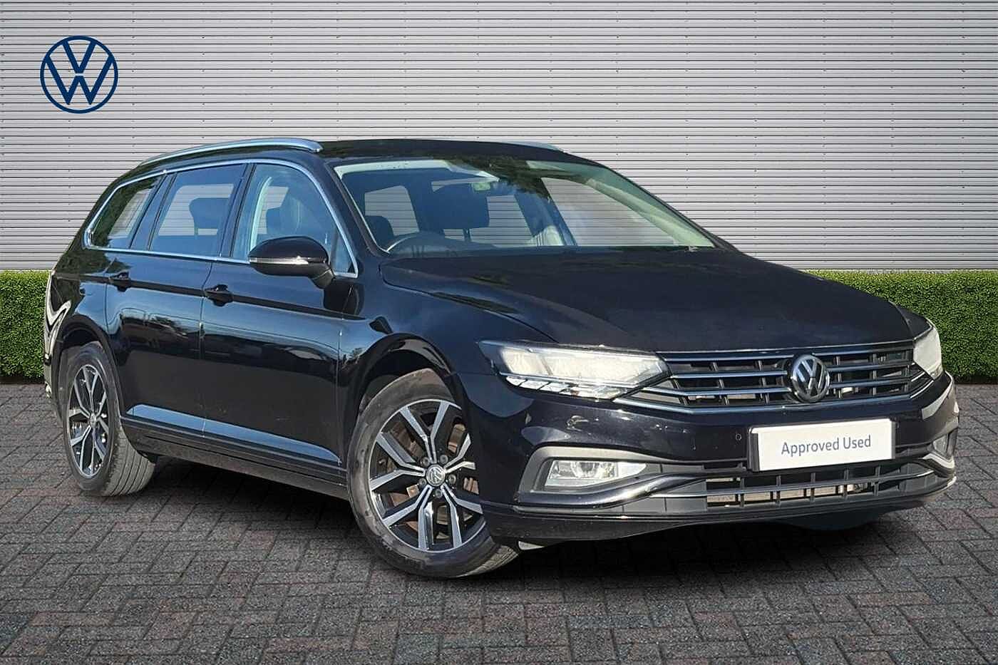 Main listing image - Volkswagen Passat