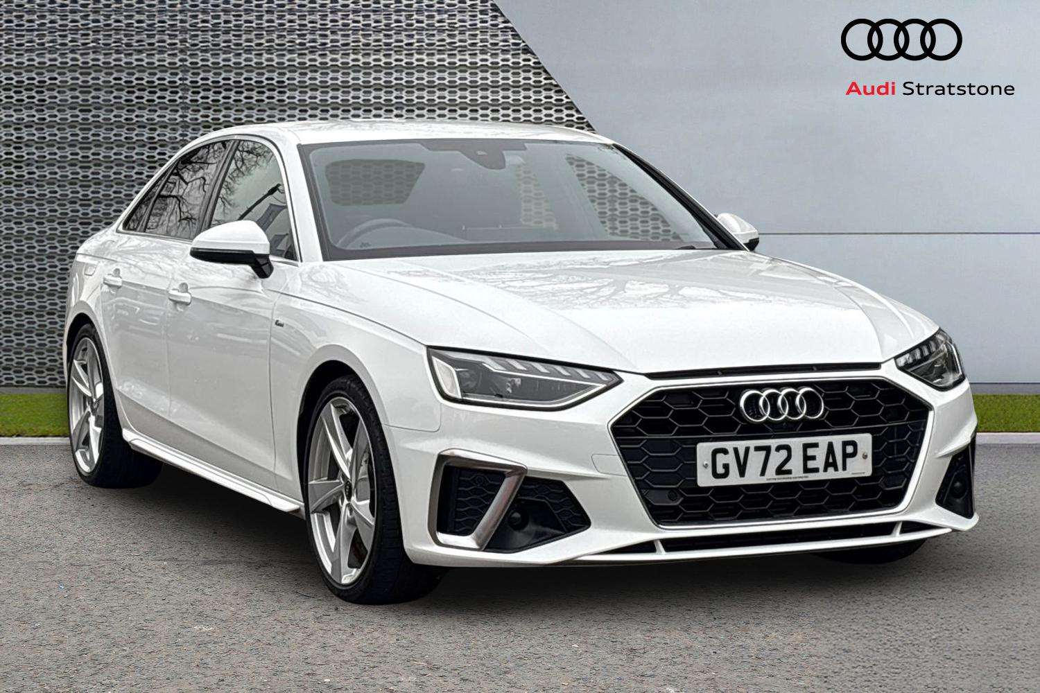 Main listing image - Audi A4