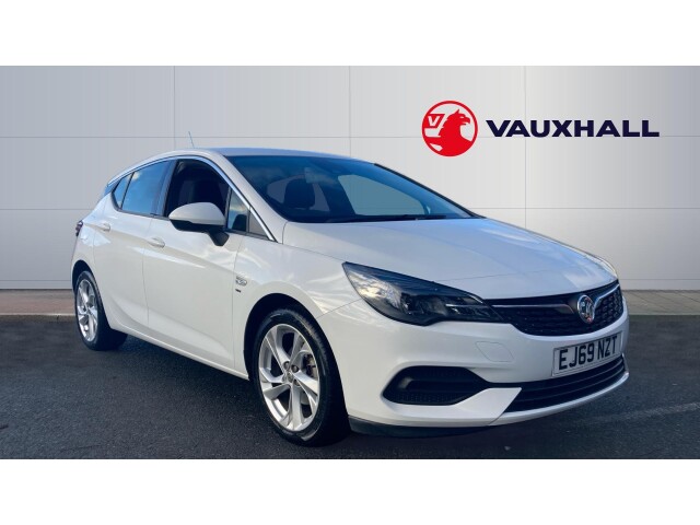 Main listing image - Vauxhall Astra