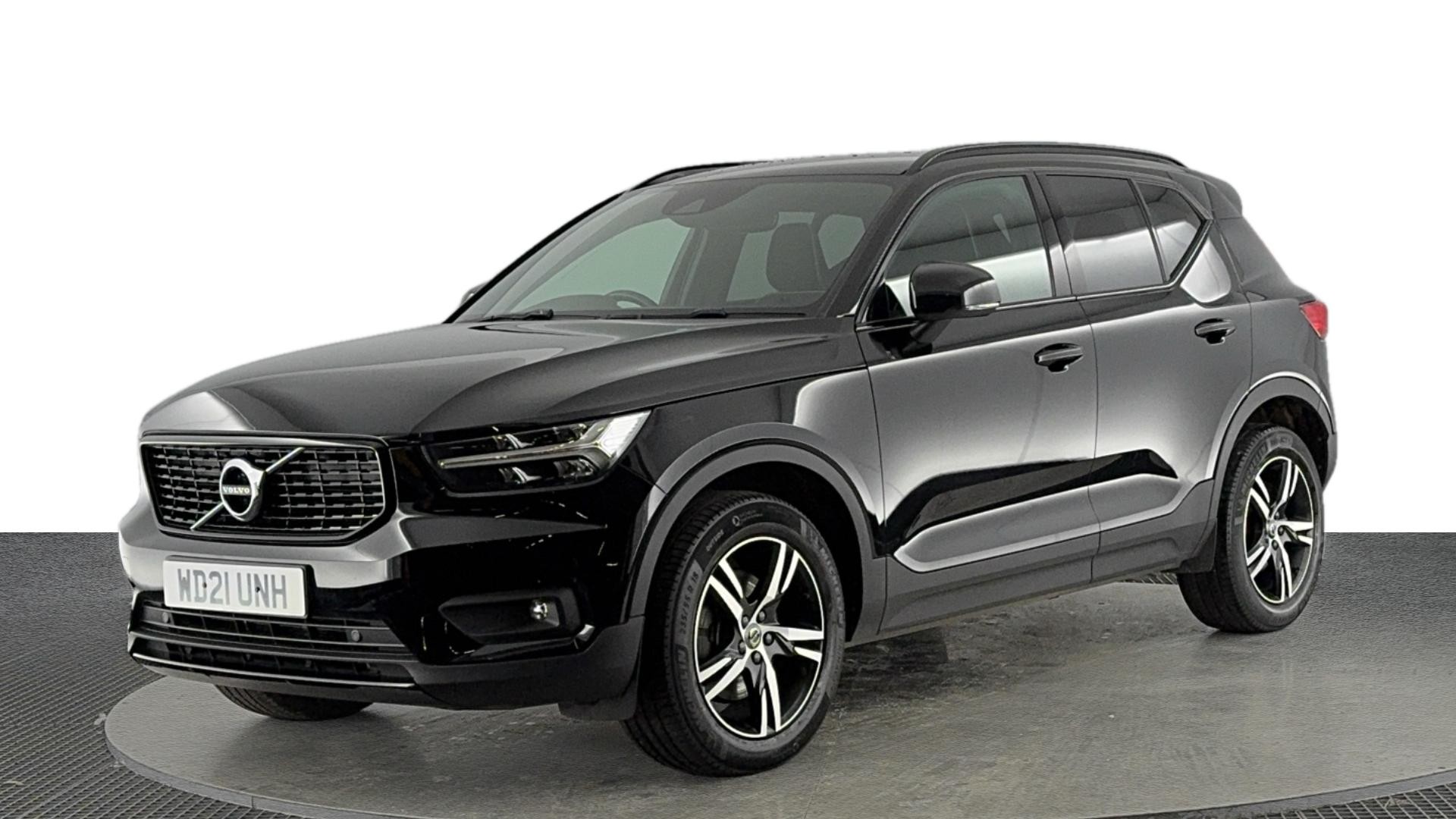 Main listing image - Volvo XC40