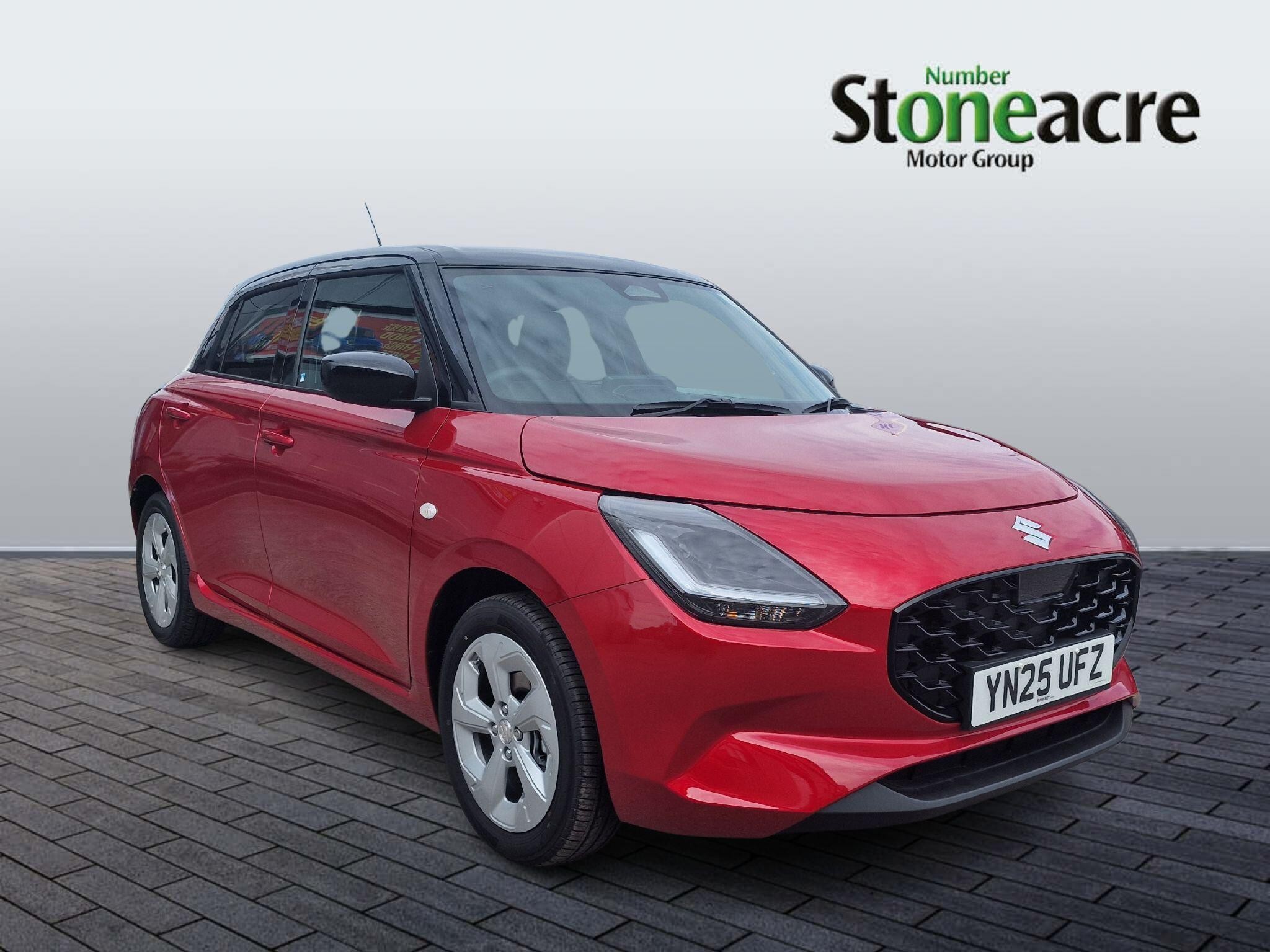 Main listing image - Suzuki Swift