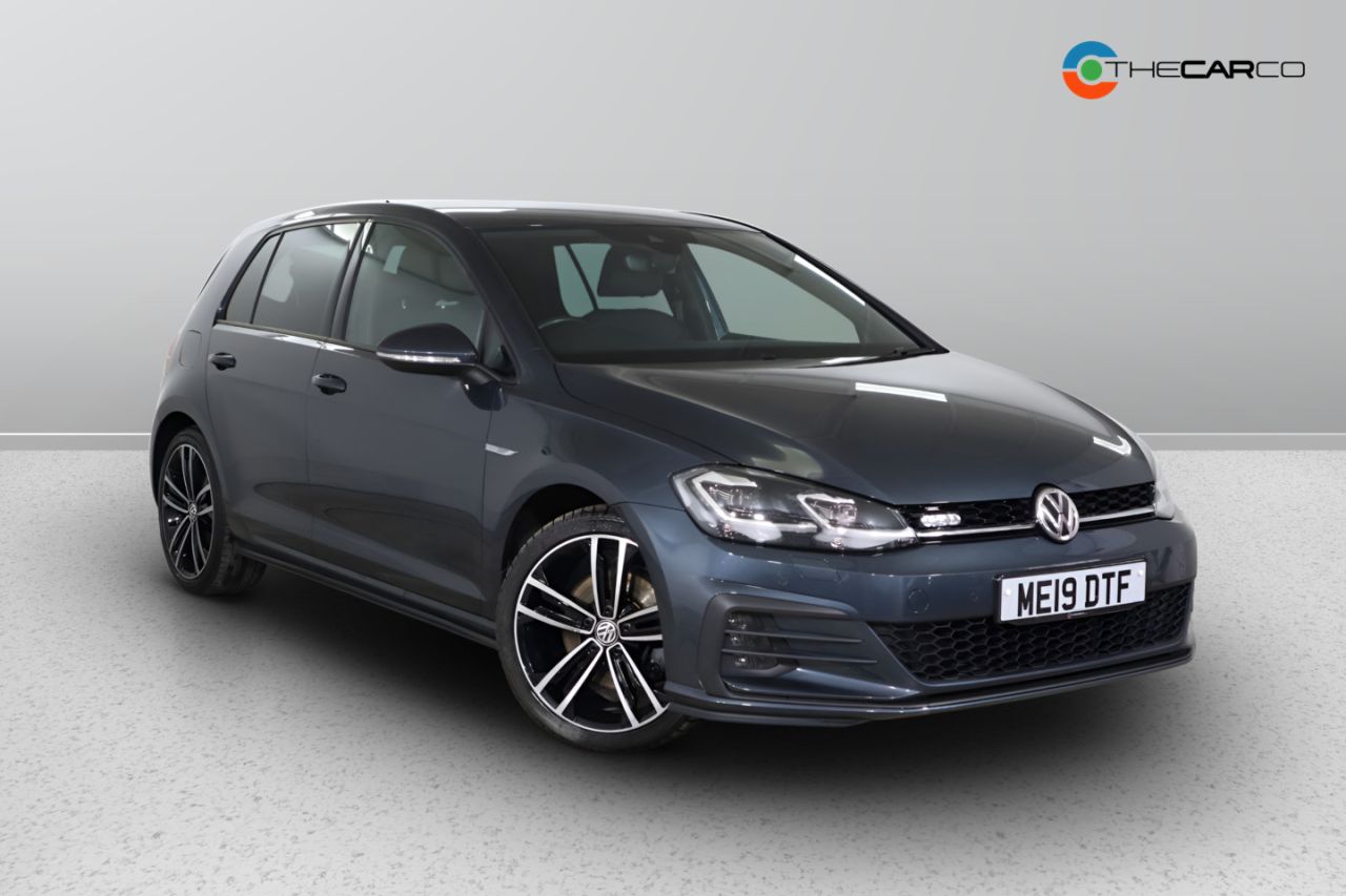 Main listing image - Volkswagen Golf