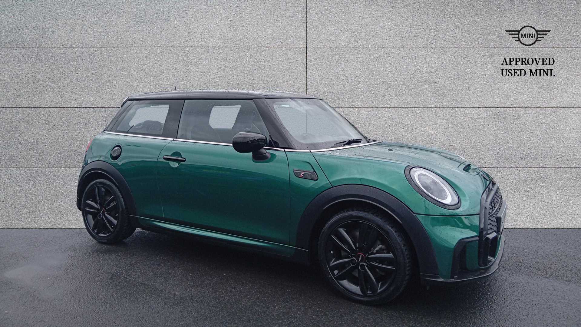 Main listing image - MINI Hatchback