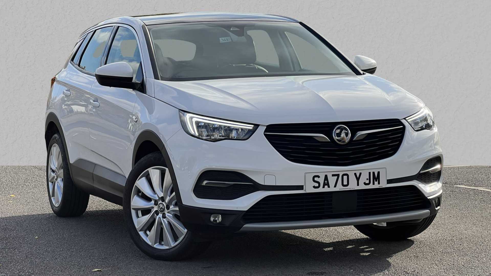 Main listing image - Vauxhall Grandland X