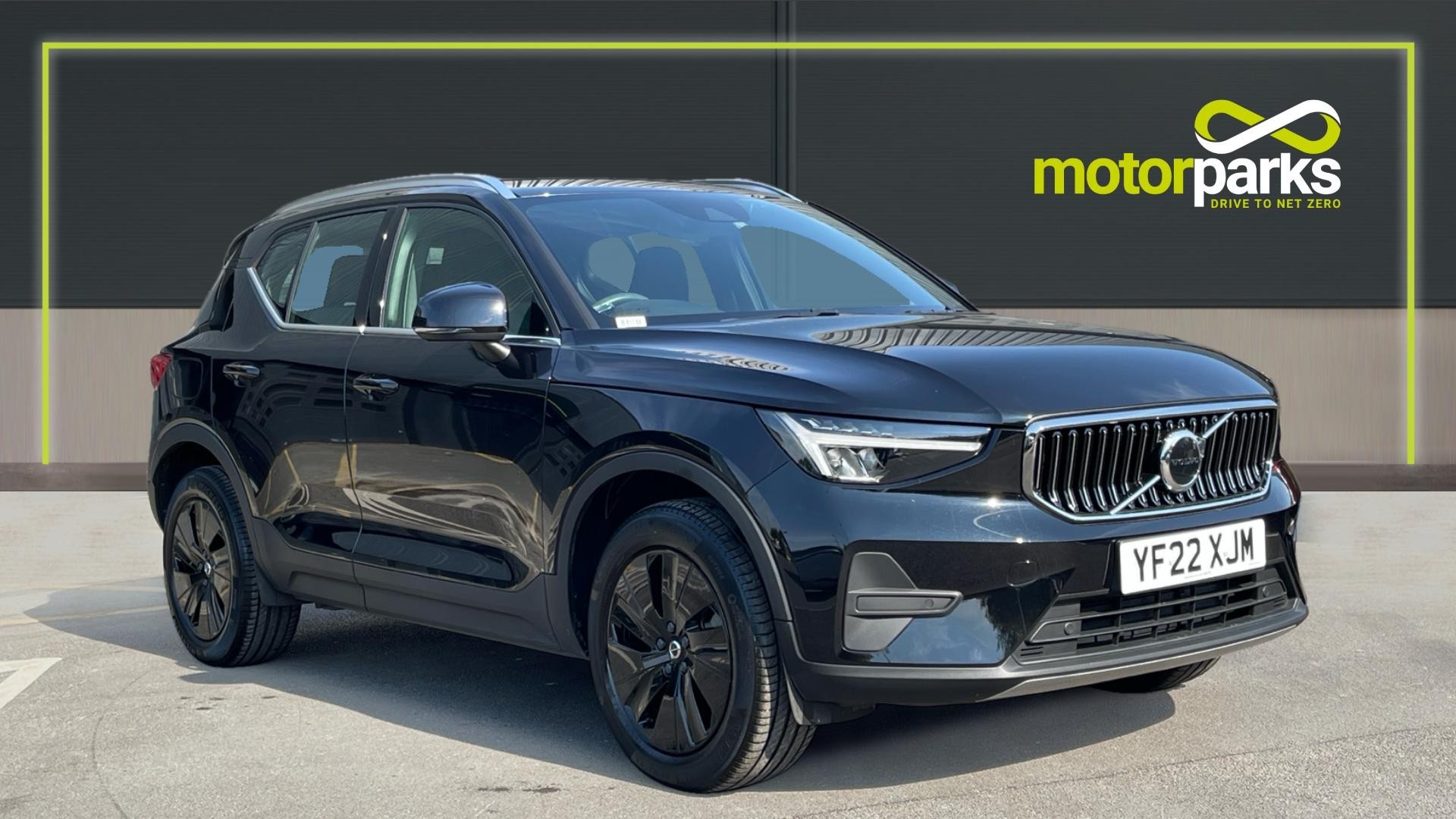 Main listing image - Volvo XC40 Recharge