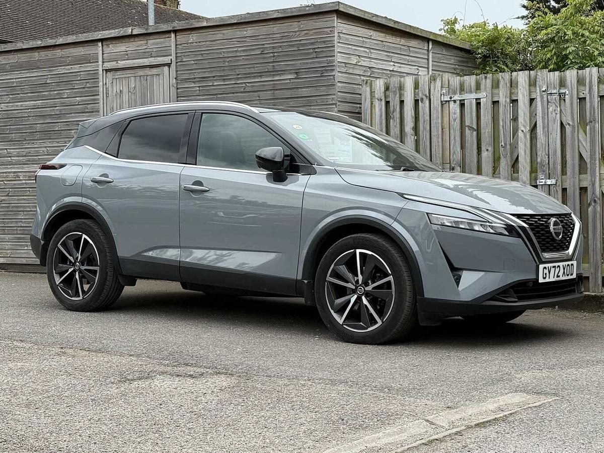 Main listing image - Nissan Qashqai