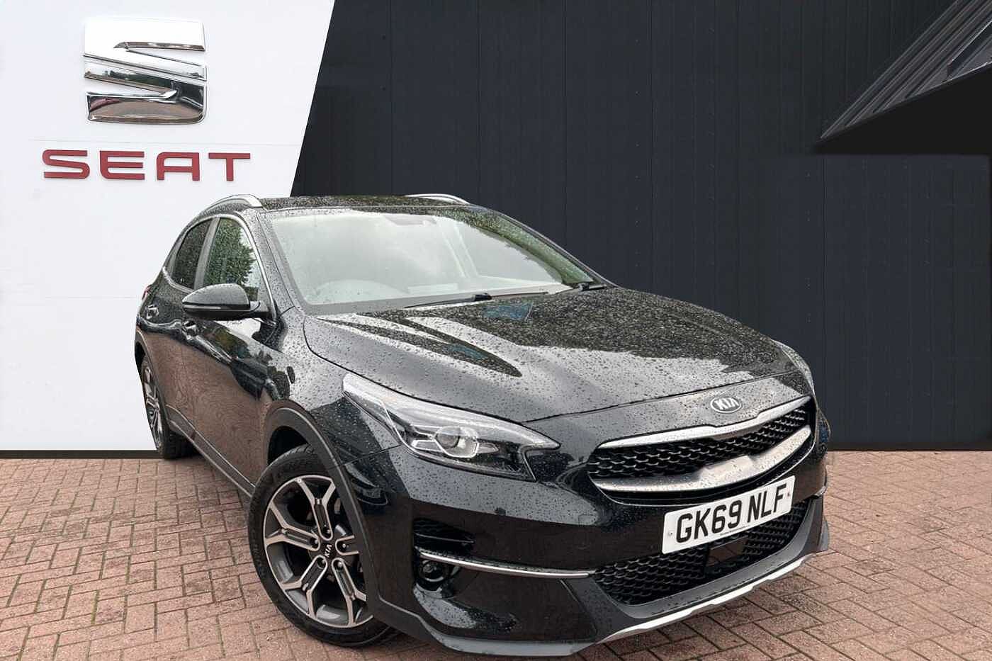 Main listing image - Kia XCeed