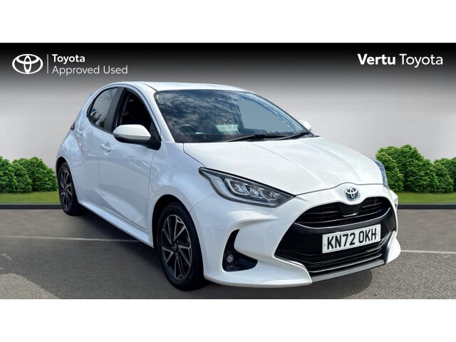 Main listing image - Toyota Yaris