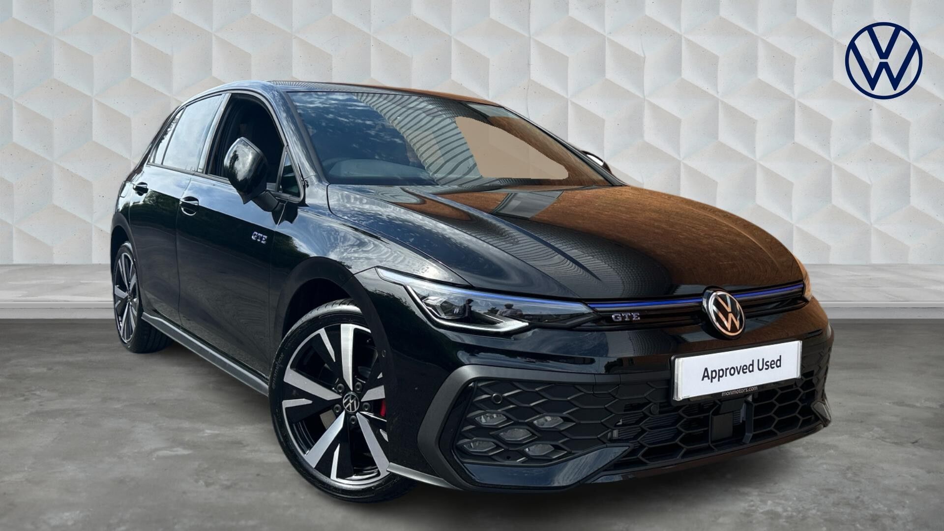 Main listing image - Volkswagen Golf