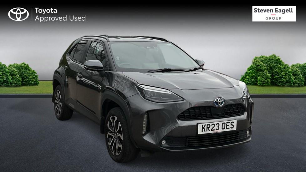 Main listing image - Toyota Yaris Cross