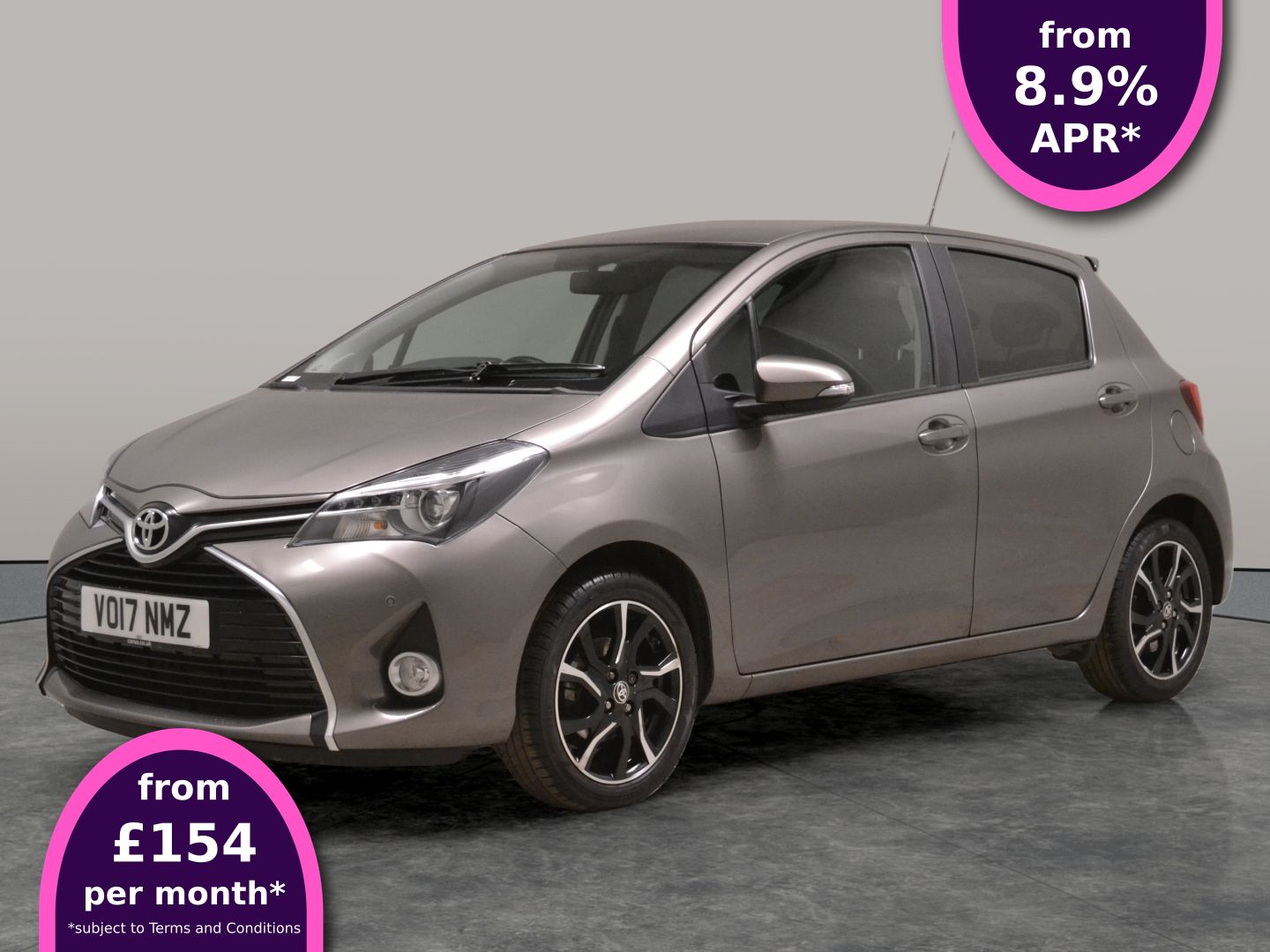 Main listing image - Toyota Yaris