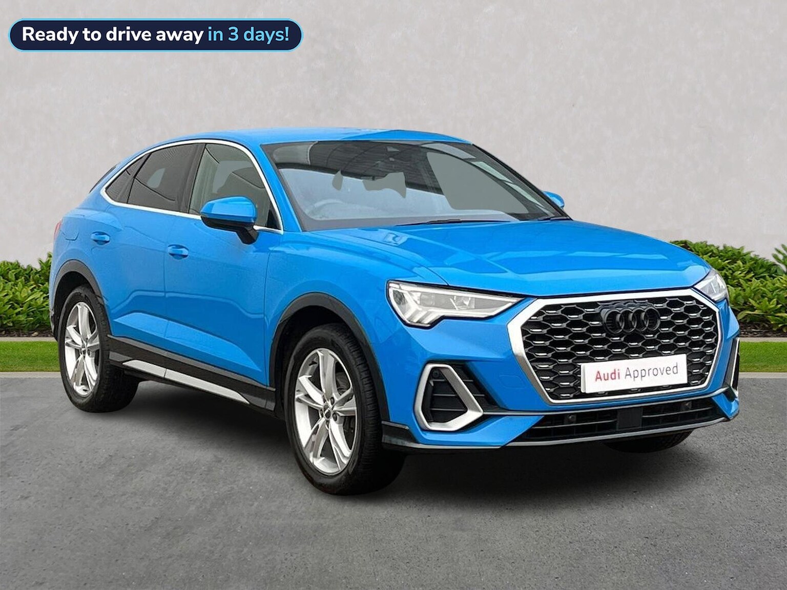 Main listing image - Audi Q3