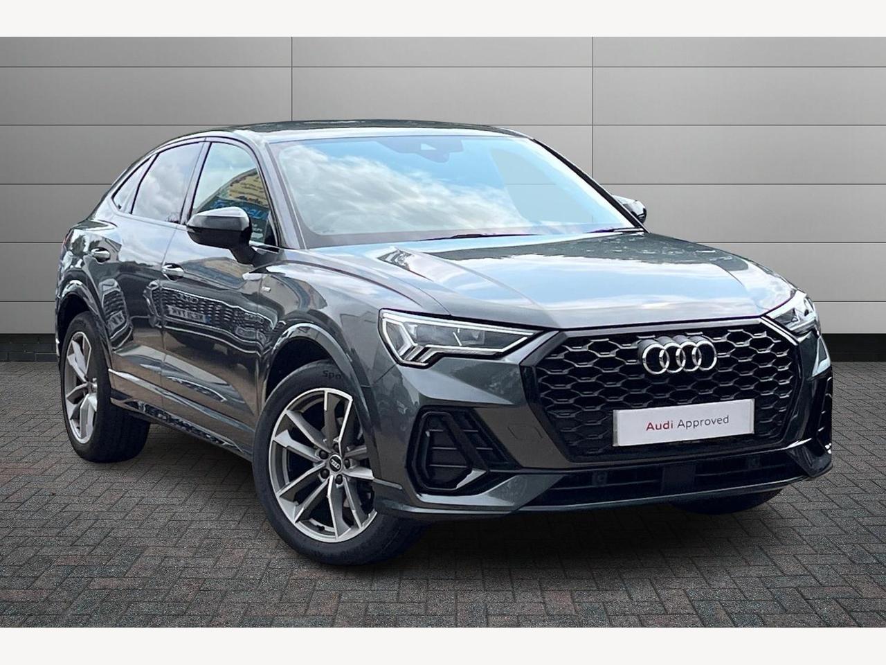 Main listing image - Audi Q3
