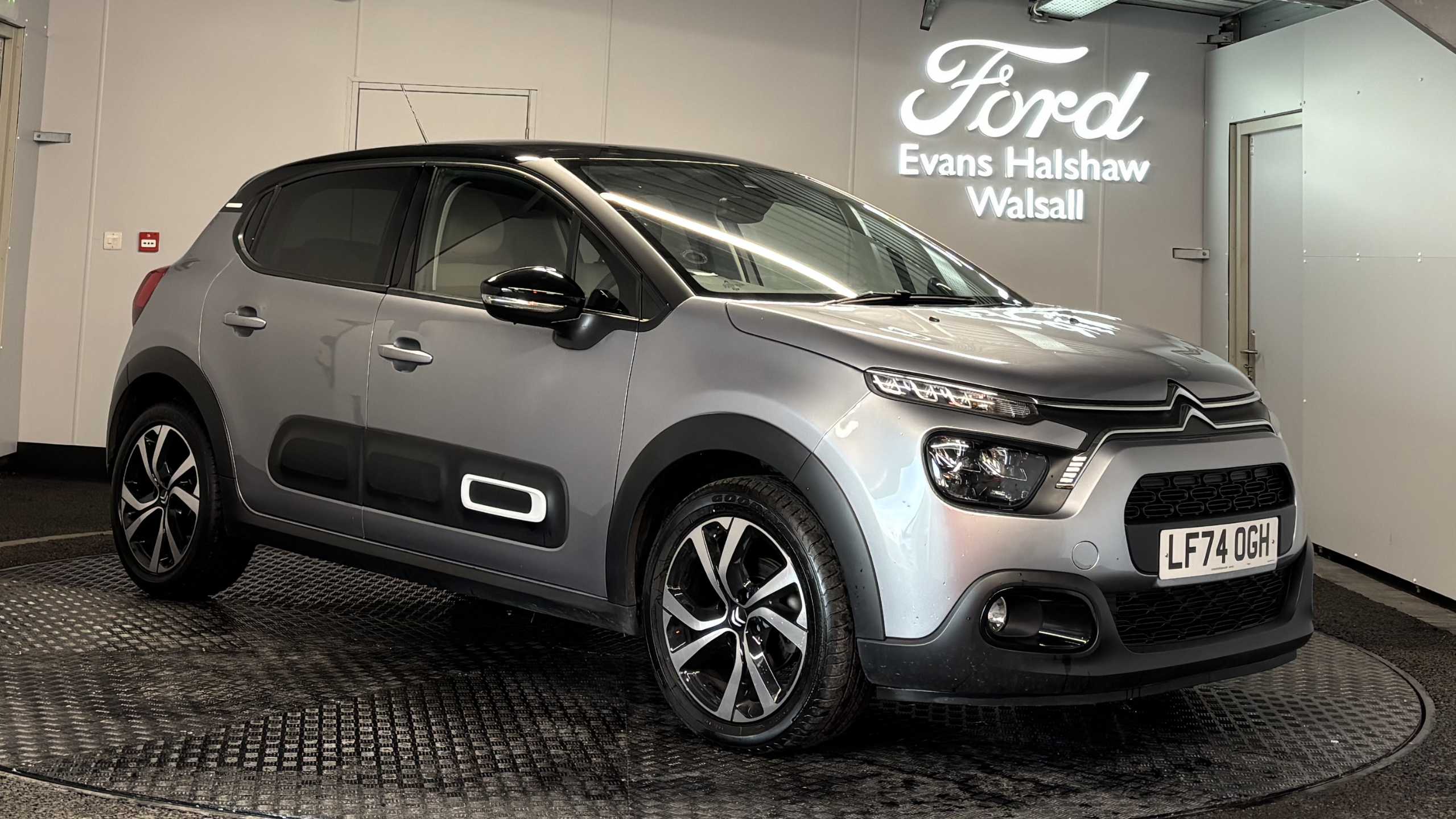 Main listing image - Citroen C3