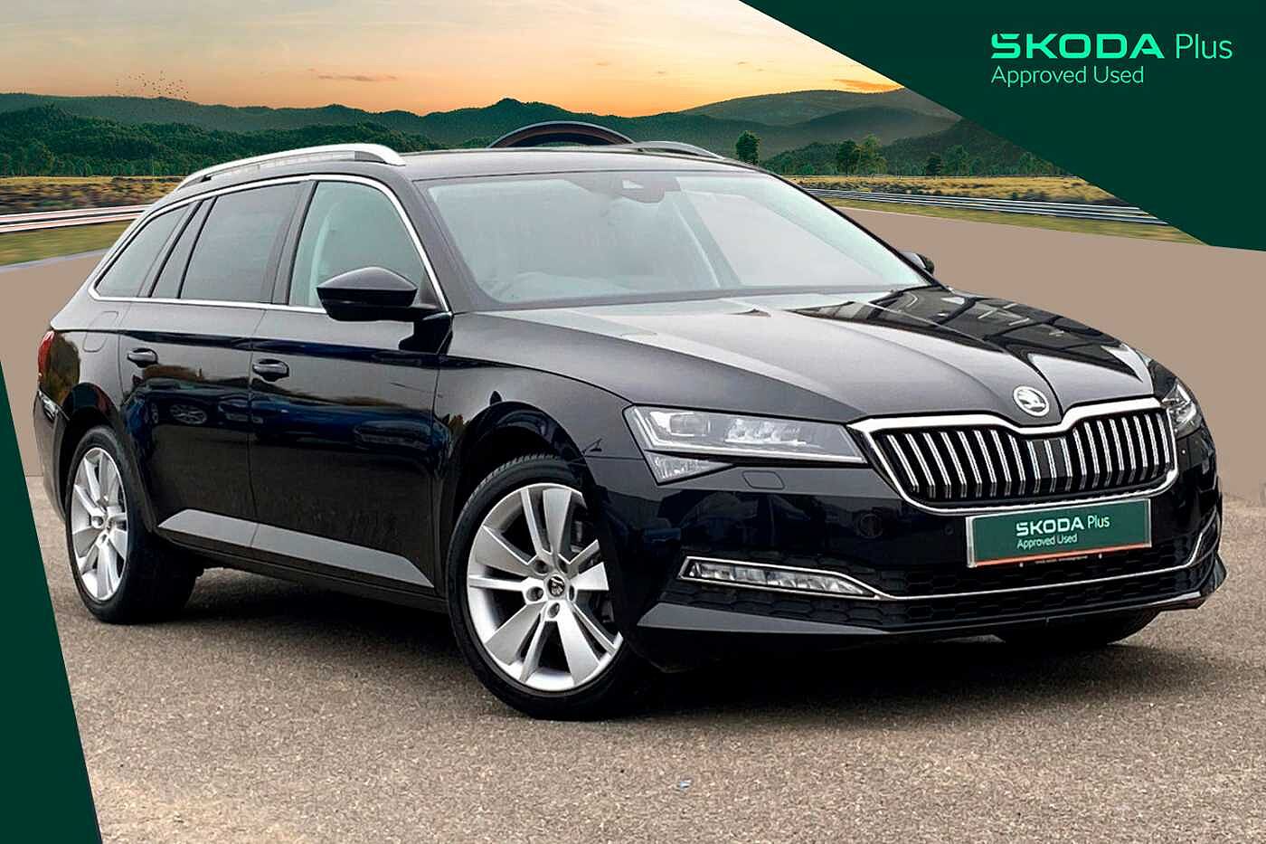 Main listing image - Skoda Superb Estate