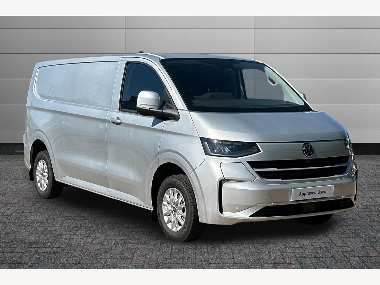 Main listing image - Volkswagen Transporter