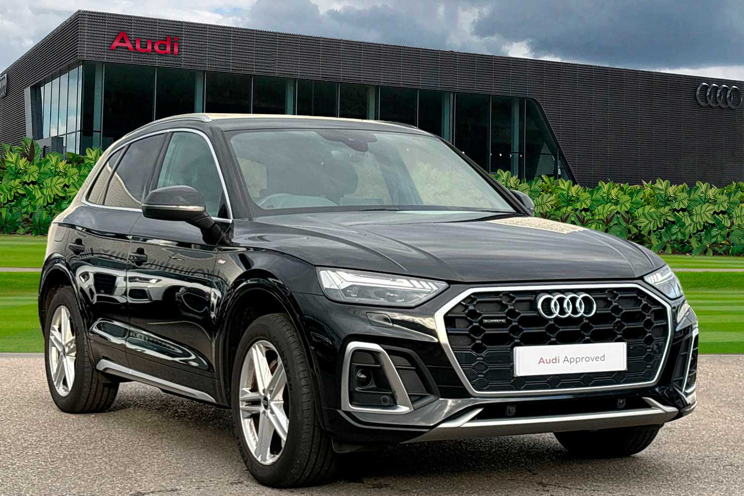 Main listing image - Audi Q5