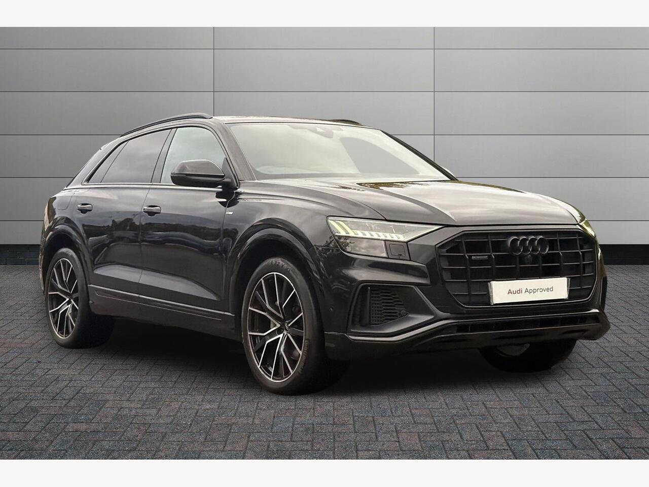 Main listing image - Audi Q8