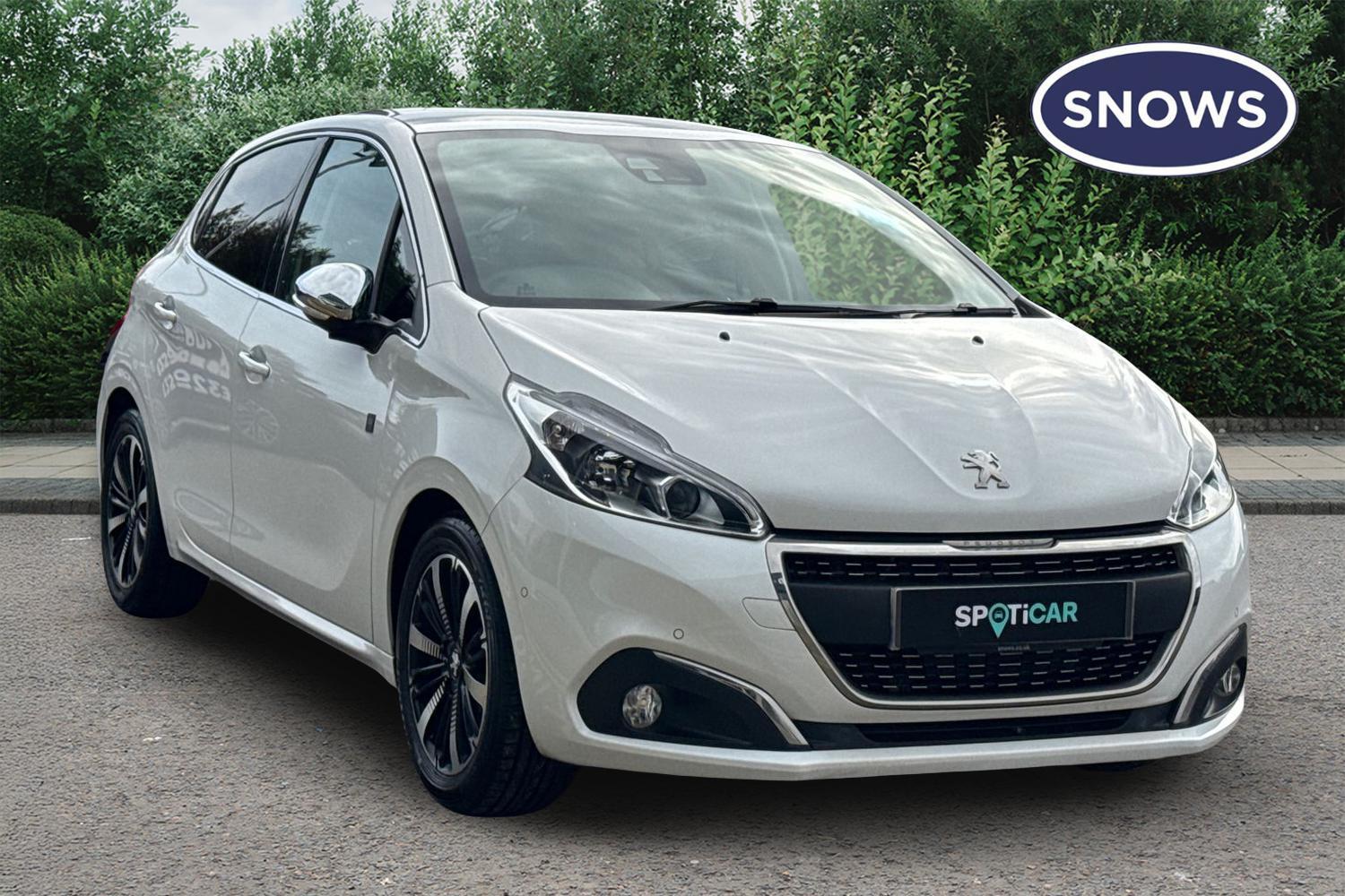 Main listing image - Peugeot 208