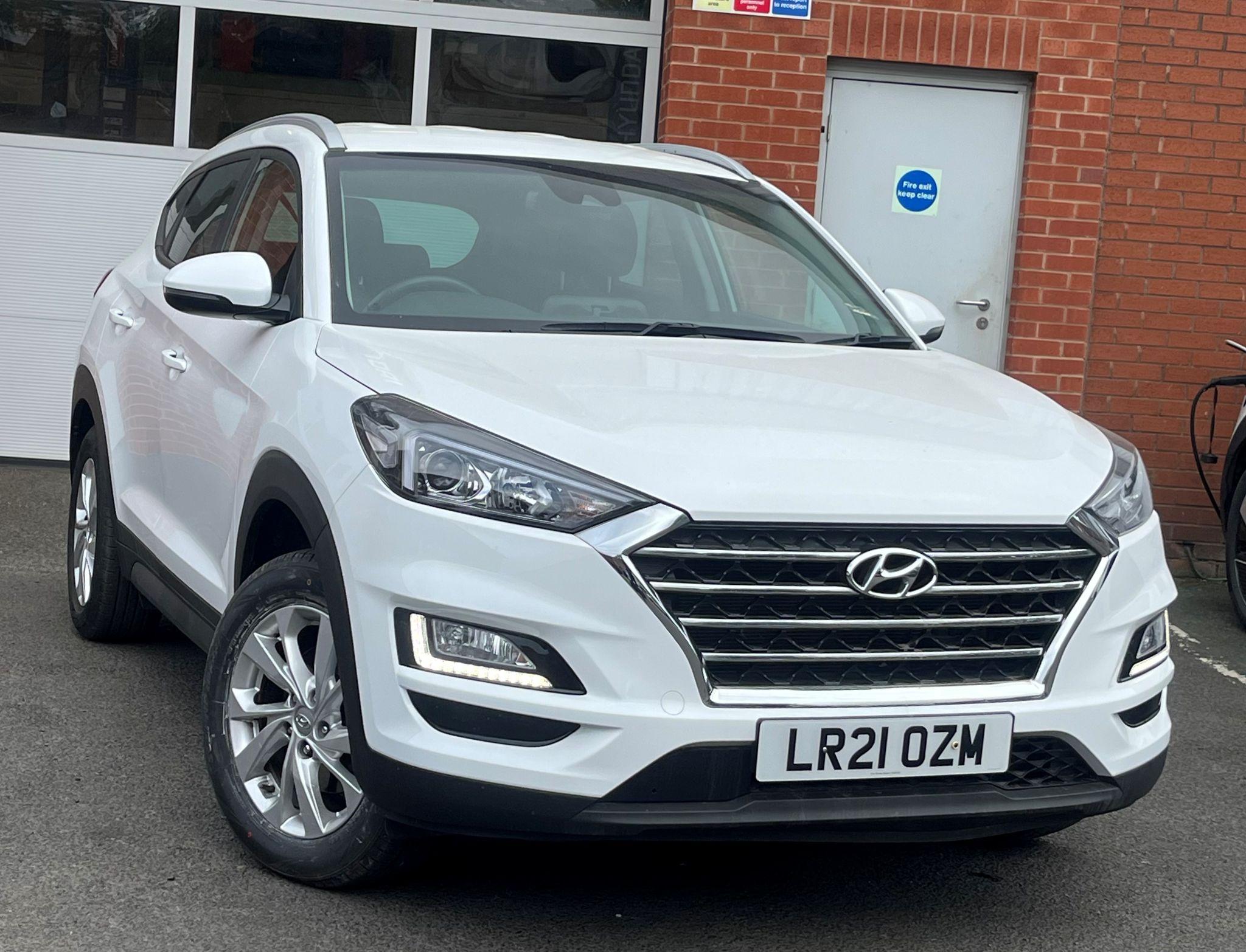 Main listing image - Hyundai Tucson