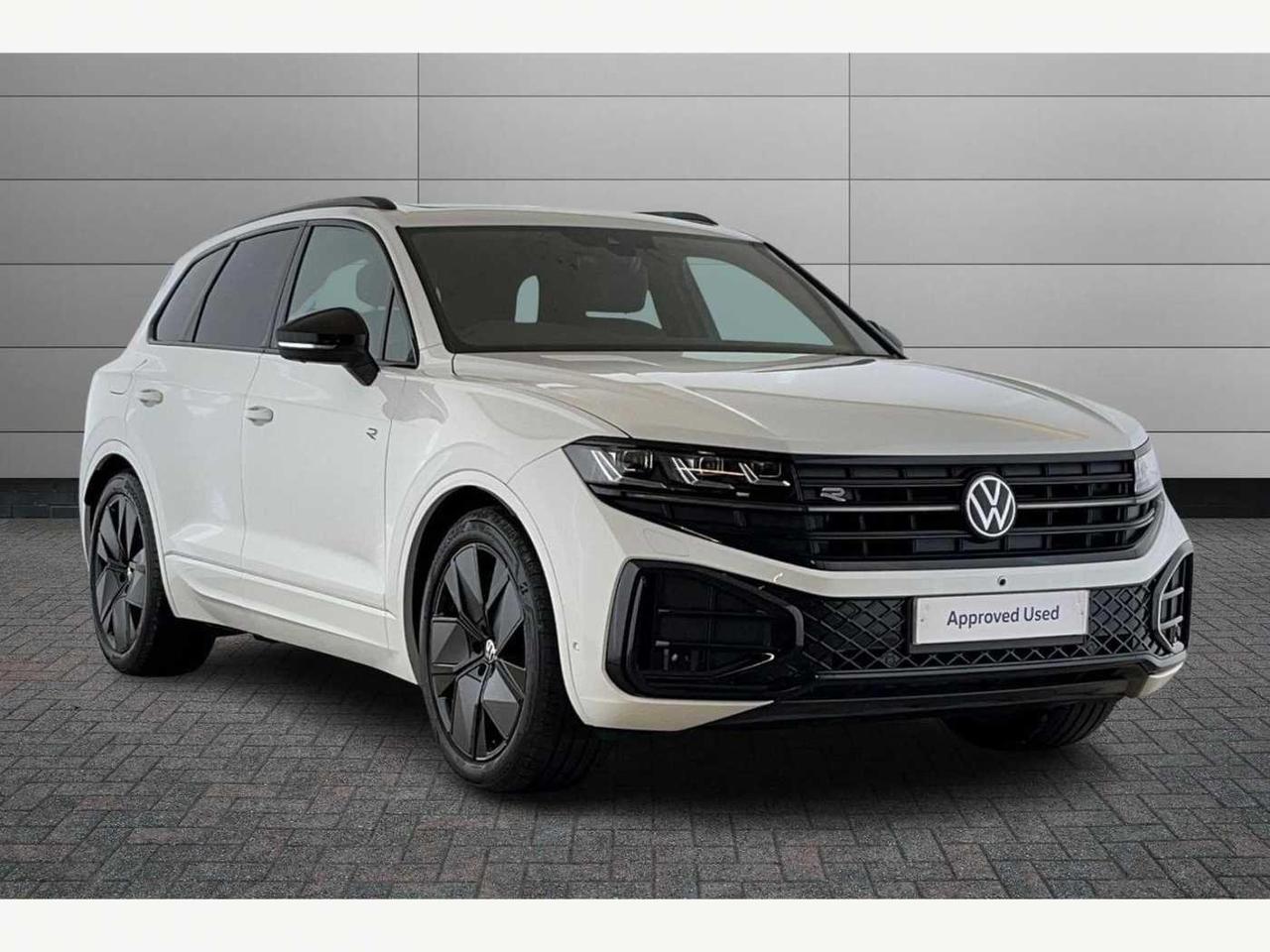 Main listing image - Volkswagen Touareg