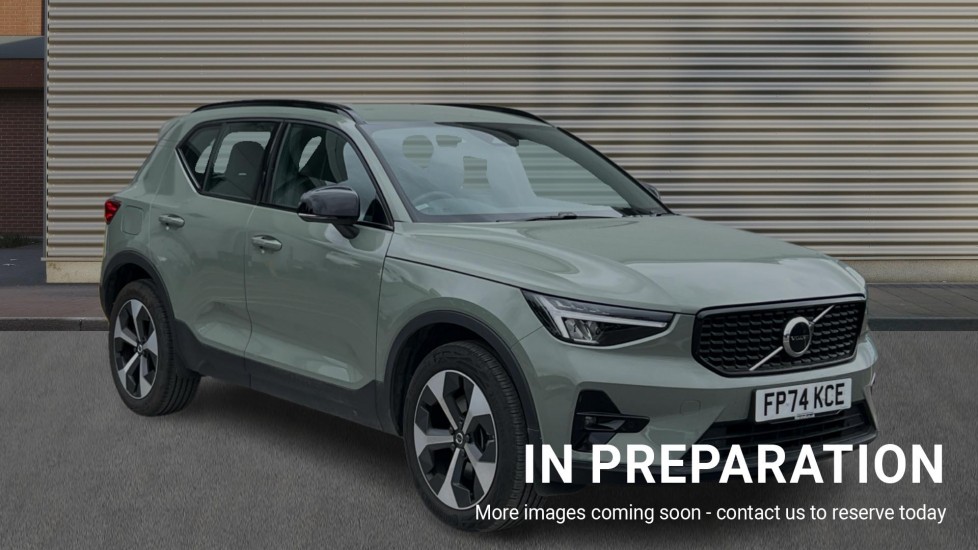 Main listing image - Volvo XC40