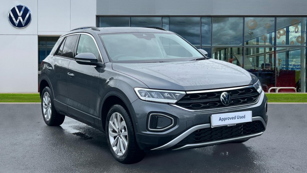 Main listing image - Volkswagen T-Roc