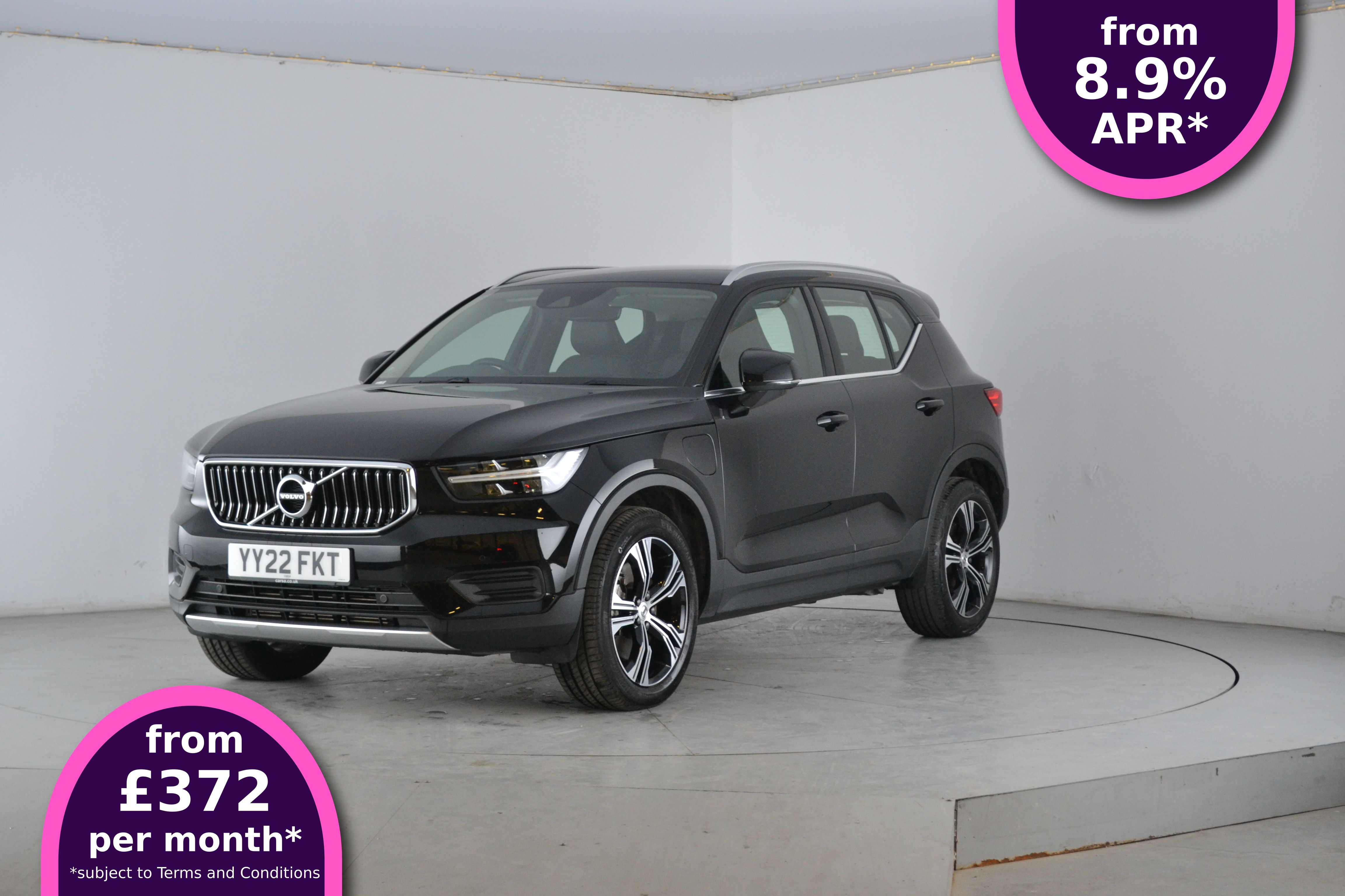 Main listing image - Volvo XC40 Recharge