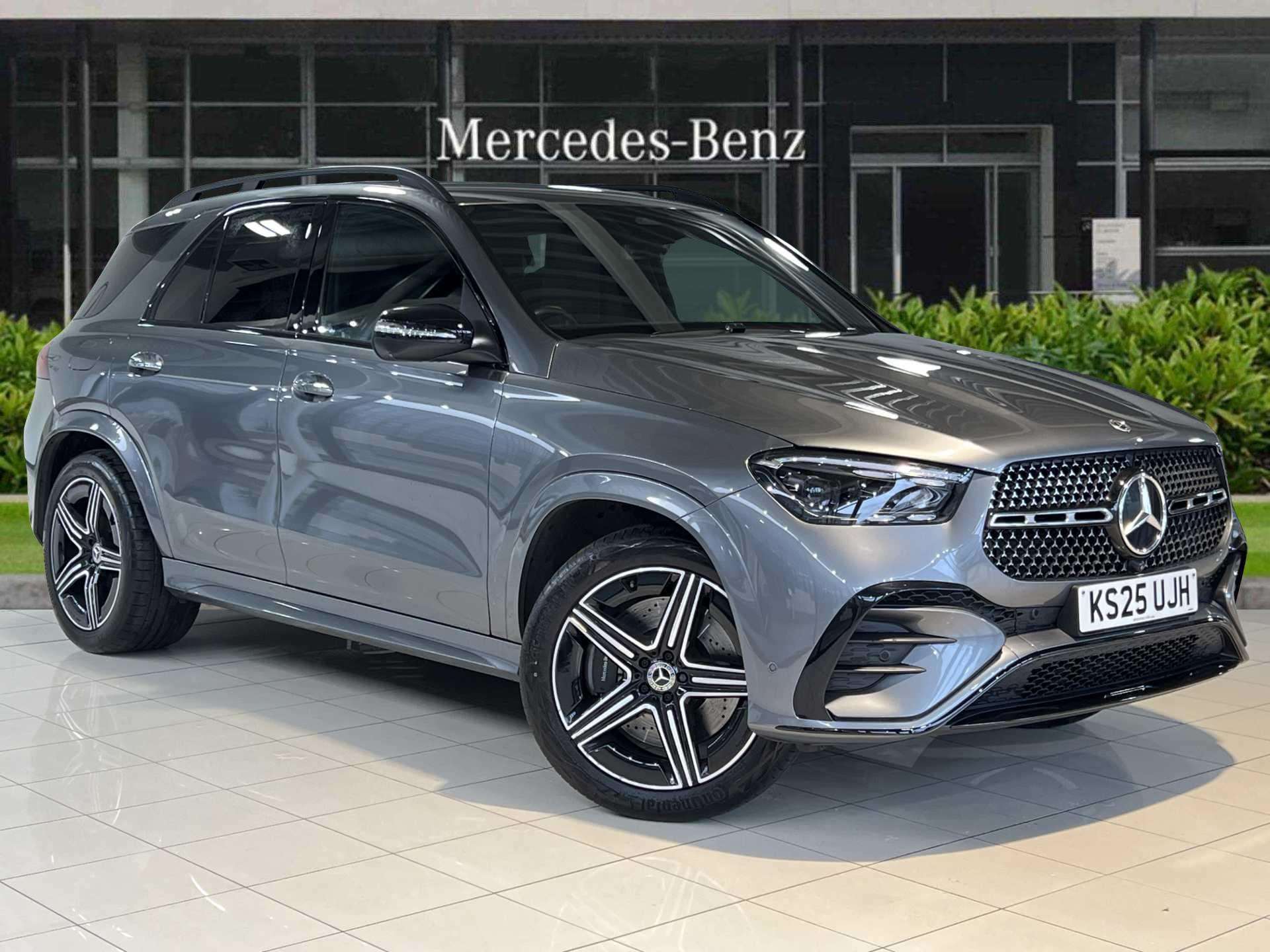 Main listing image - Mercedes-Benz GLE