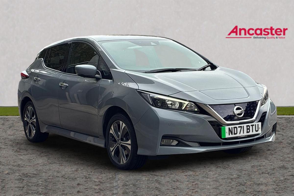 Main listing image - Nissan Leaf