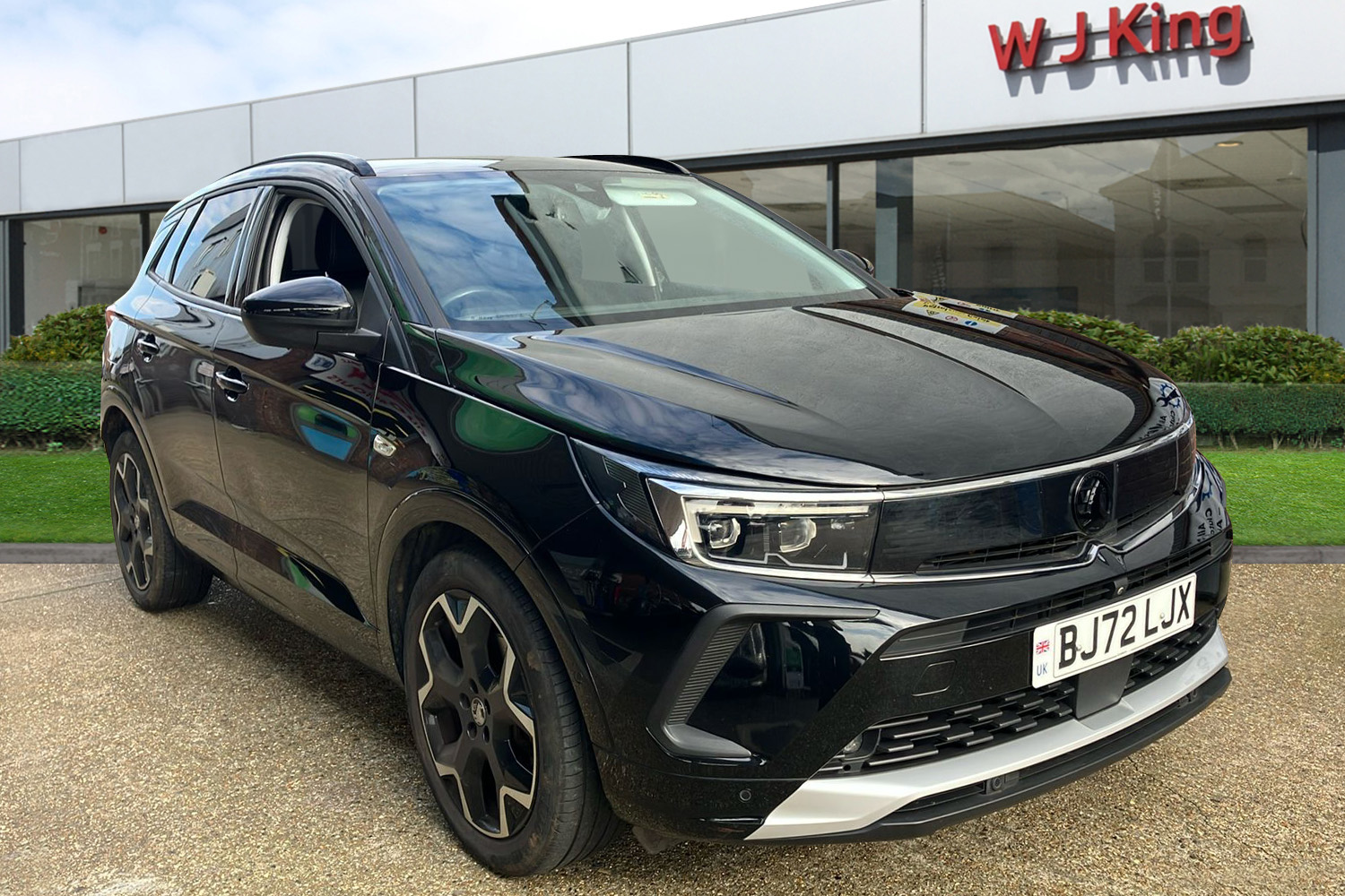 Main listing image - Vauxhall Grandland