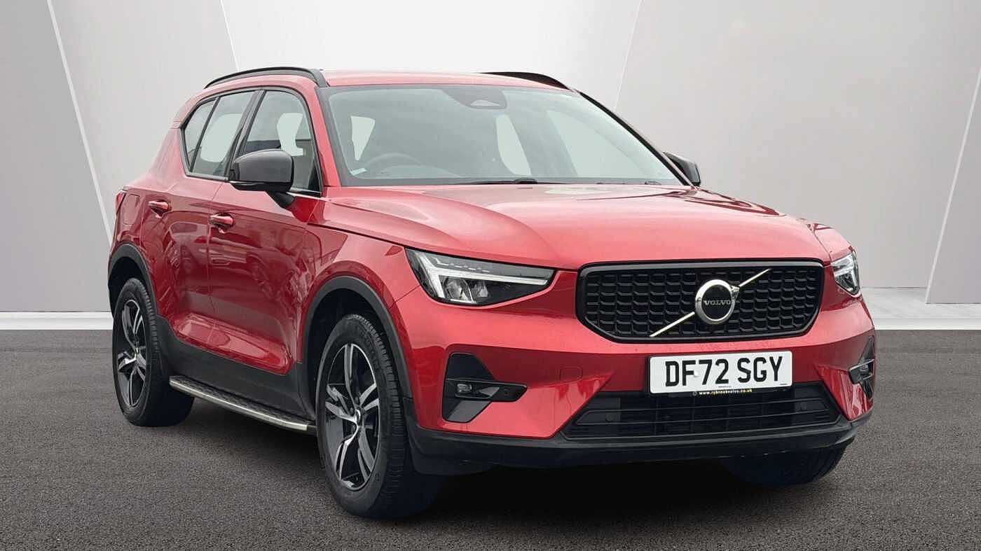 Main listing image - Volvo XC40