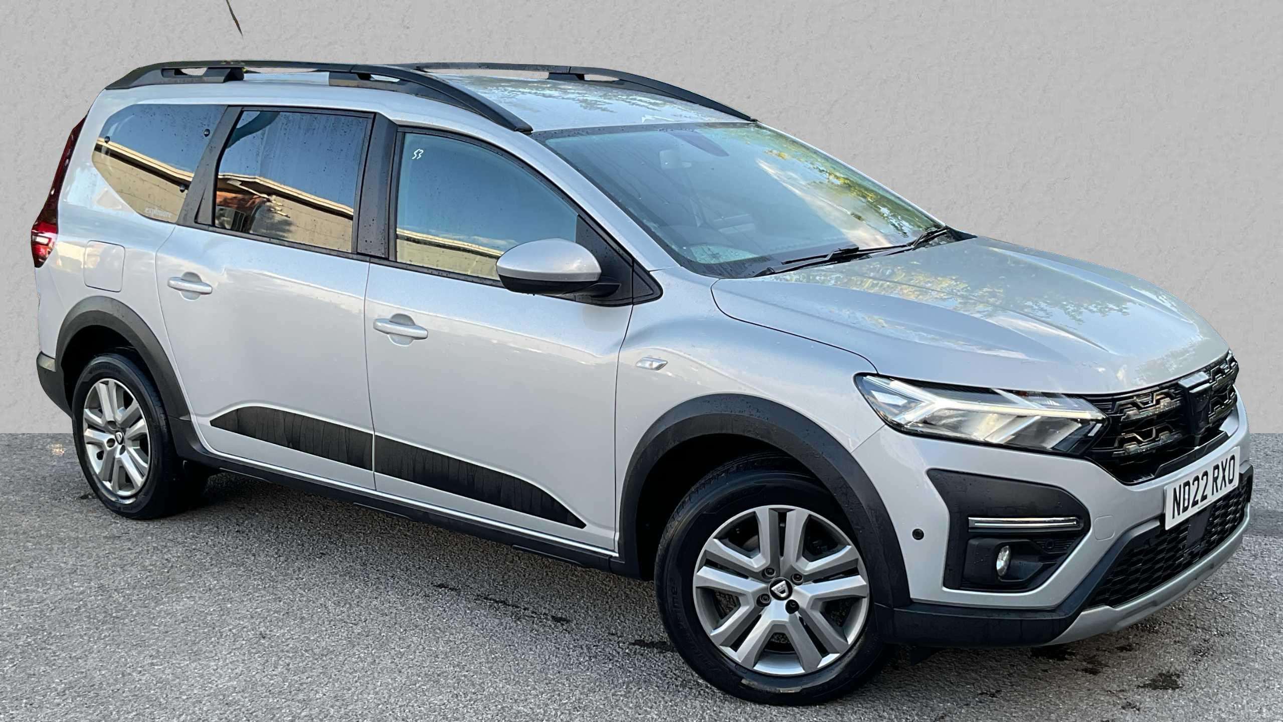 Main listing image - Dacia Jogger