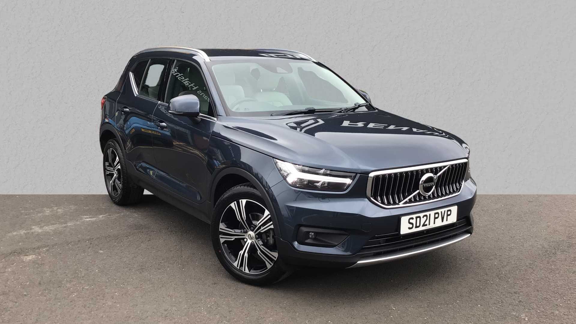 Main listing image - Volvo XC40