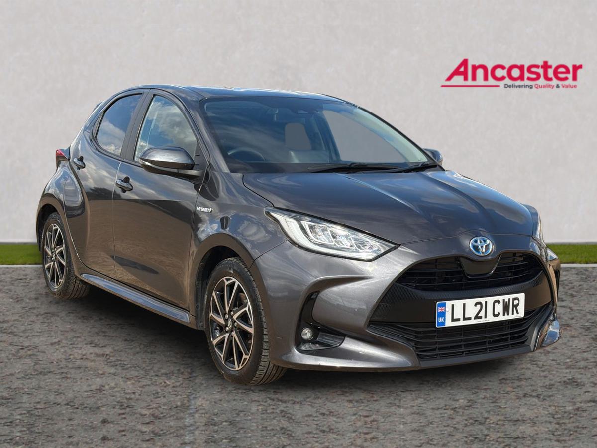 Main listing image - Toyota Yaris