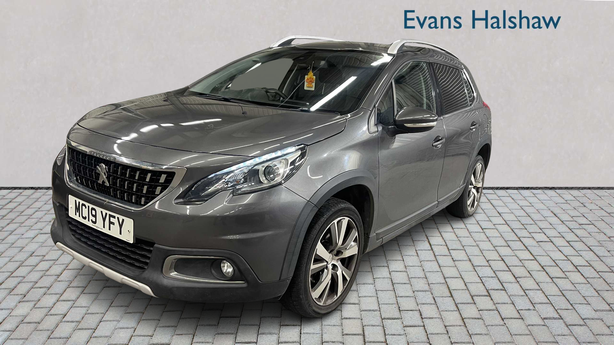 Main listing image - Peugeot 2008