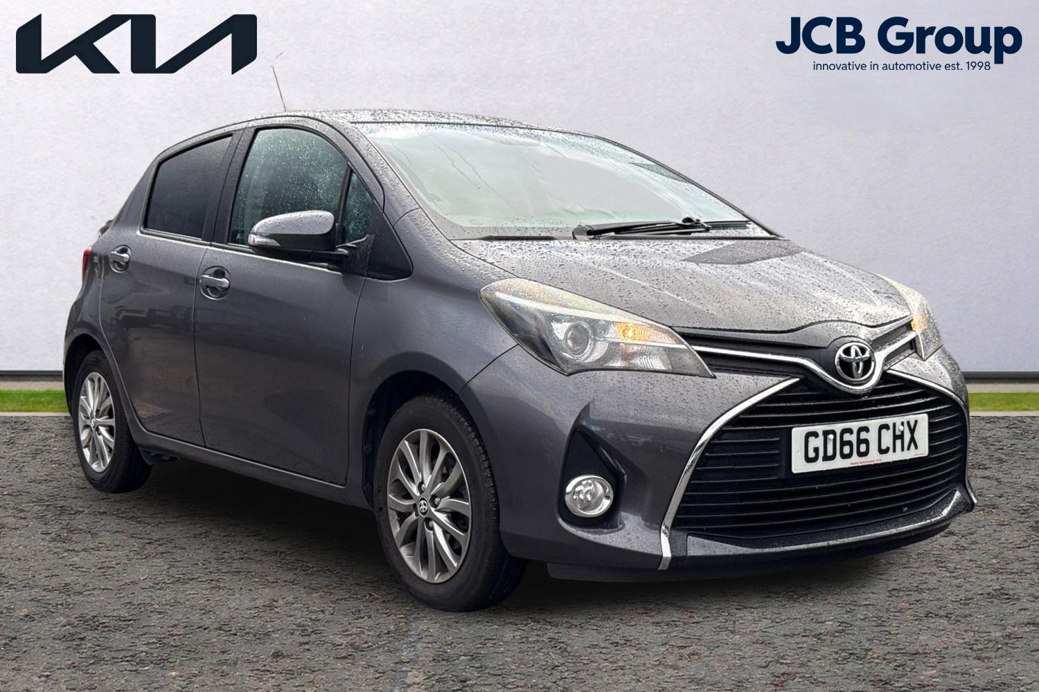 Main listing image - Toyota Yaris