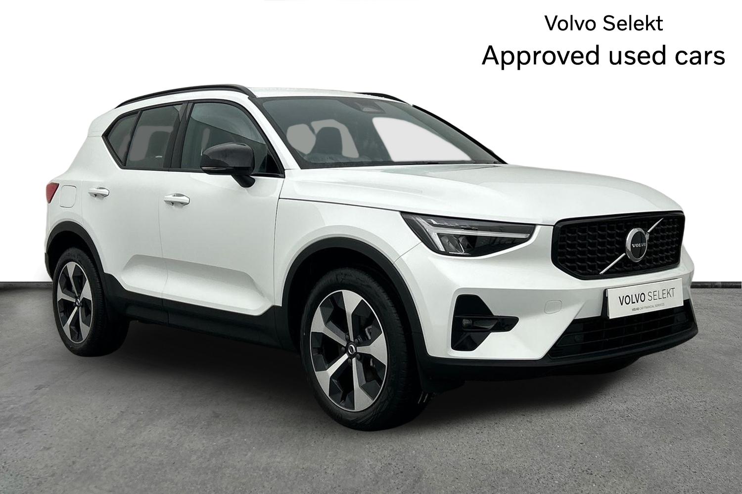 Main listing image - Volvo XC40